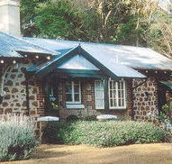 Faversham Cottages  Alpaca Stud Farm - Lightning Ridge Tourism