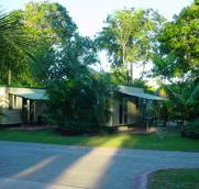 Cardwell Van Park - Lightning Ridge Tourism