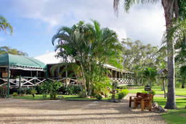 Agnes Water Hideaway - Lightning Ridge Tourism 0