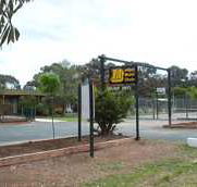 River Village Motel  Holiday Units - Lightning Ridge Tourism