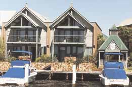 Slipway Holiday Villas - Lightning Ridge Tourism 0
