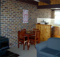 Warrawee Holiday Units - Lightning Ridge Tourism