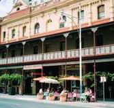 Plaza Hotel - Lightning Ridge Tourism