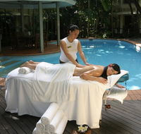 Green Island Resort - Lightning Ridge Tourism