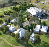 Pinnacle Valley Resort - Lightning Ridge Tourism
