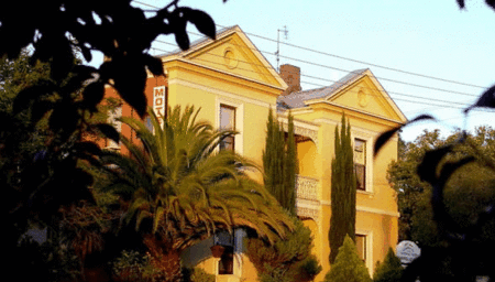 Campbell Street Lodge - Lightning Ridge Tourism 0