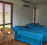 August Moon Caravan Park - Lightning Ridge Tourism
