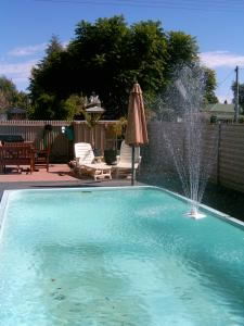 Paruna Motel - Lightning Ridge Tourism 2