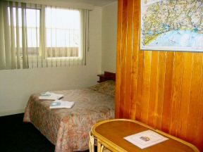 Pelican At Lakes Motel - Lightning Ridge Tourism 4
