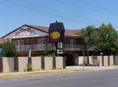 Albury Classic Motor Inn - Lightning Ridge Tourism 0