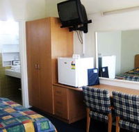 Sandbelt Club Hotel - Lightning Ridge Tourism