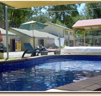 Snow View Holiday Units - Lightning Ridge Tourism