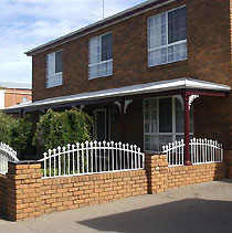 The Charles Sturt Motor Inn - Lightning Ridge Tourism 5