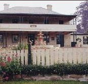 Segenhoe Inn - Lightning Ridge Tourism