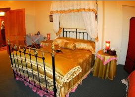 Segenhoe Inn - Lightning Ridge Tourism 2