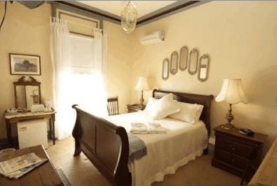 Fremantle Colonial Accommodation - Lightning Ridge Tourism