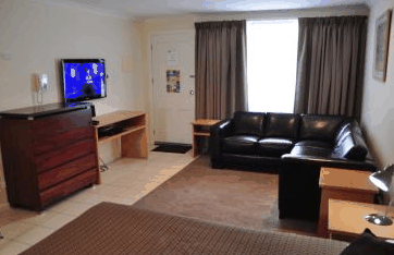 Emu Point Motel - Lightning Ridge Tourism
