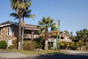 Gosford Palms Motor Inn - Lightning Ridge Tourism 0