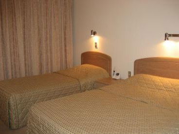 Gosford Palms Motor Inn - Lightning Ridge Tourism 1