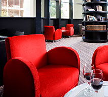 Pacific International Suites Parramatta - Lightning Ridge Tourism 1