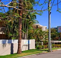 Noosa Hill Resort - Lightning Ridge Tourism