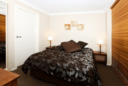 Best Western Beaches Apartments - Lightning Ridge Tourism