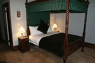 Orana House - Lightning Ridge Tourism