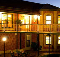 Clare Country Club - Lightning Ridge Tourism