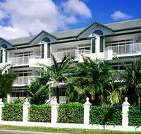 Costa Royale Beachfront Apartments - Lightning Ridge Tourism