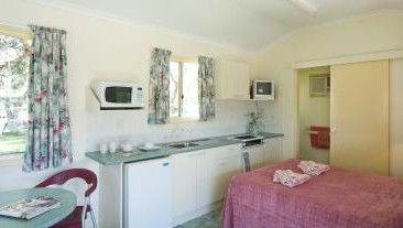 Glen Villa Resort Byron Bay - Lightning Ridge Tourism 3