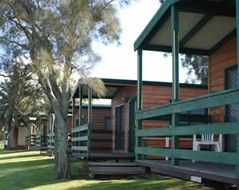 Oasis By The Lake - Lightning Ridge Tourism 5