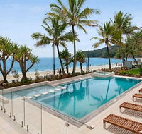 Fairshore Beachfront Apartments - Lightning Ridge Tourism