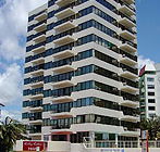 Beachfront Towers - Lightning Ridge Tourism