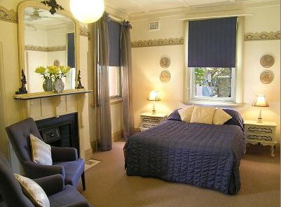 The Russell Hotel - Lightning Ridge Tourism 5