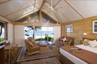 Kims Beach Hideaway - Lightning Ridge Tourism 1