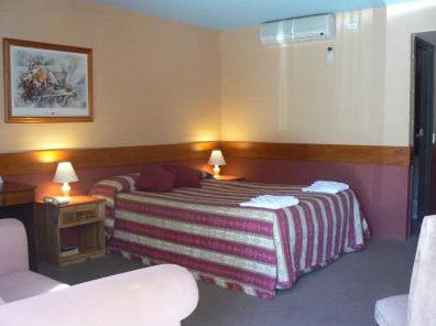 Albury Winsor Park Motor Inn - Lightning Ridge Tourism 2