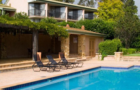 Tallawanta Lodge - Lightning Ridge Tourism 2