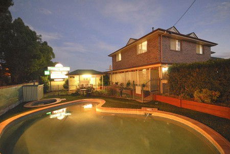 Country Gardens Motor Inn - Lightning Ridge Tourism 4