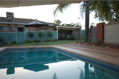 Junction Motor Inn - Lightning Ridge Tourism 4