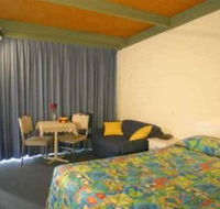 Kingfisher Motel - Lightning Ridge Tourism