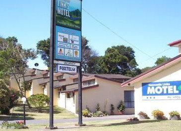 Newcastle Links Motel - Lightning Ridge Tourism 2