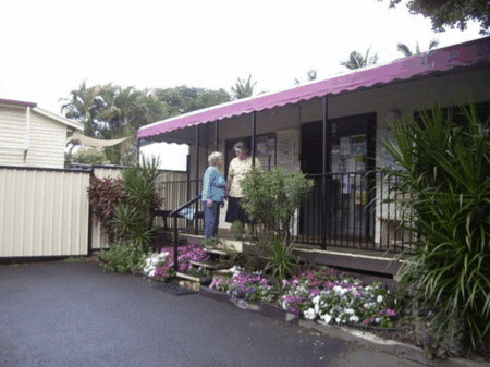 Oakwood Caravan Park - Lightning Ridge Tourism