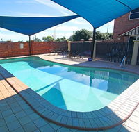 Cotswold Motor Inn - Lightning Ridge Tourism