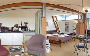 Bettenay's Vineyard and Winery - Lightning Ridge Tourism