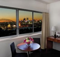 Macleay Serviced Apartment Hotel - Lightning Ridge Tourism