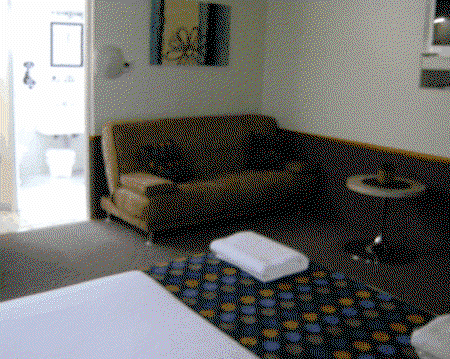 Rockhampton Court Motor Inn - Lightning Ridge Tourism 2