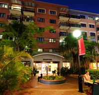 Central Brunswick Apartment Hotel - Lightning Ridge Tourism