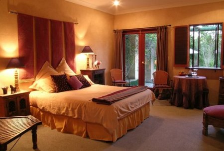 Casabelle Country Guest - Lightning Ridge Tourism 2