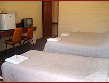 Nundroo Hotel Motel - Lightning Ridge Tourism 2