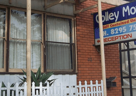 Piccadilly Apartments On Colley - Lightning Ridge Tourism